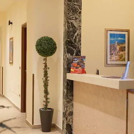 Hotel Sofia 3*